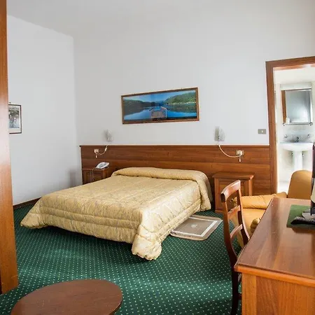 Otel Mantegna Mantua